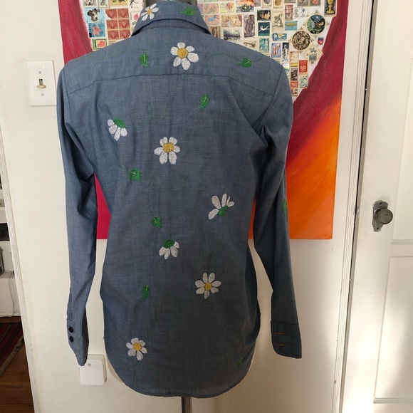 Vintage Levi’s daisy top - Picture 3 of 3